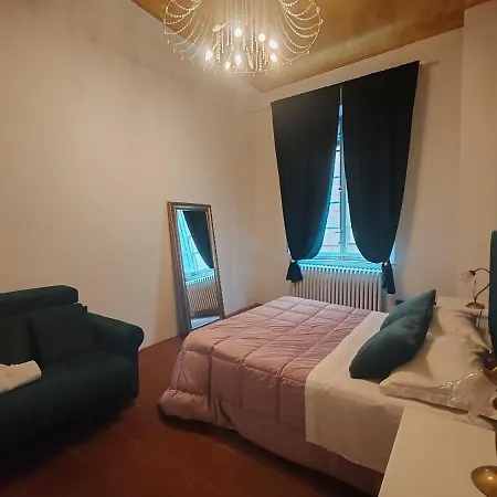 Apartment Corte Pini Deluxe In Historic Center Of *